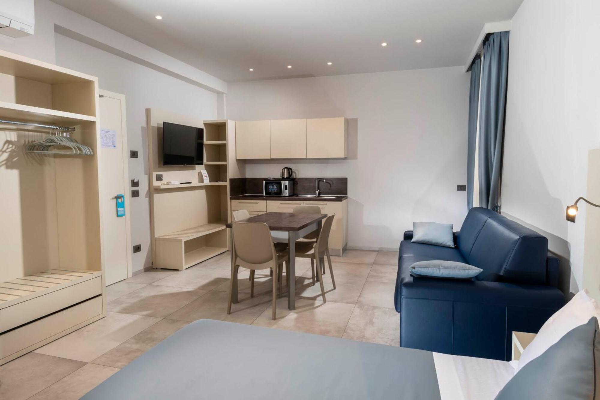 B&B Primrose Residence Hotel Rimini Exterior photo